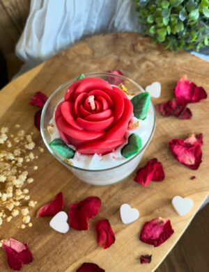 Bougie gourmande coeur de rose